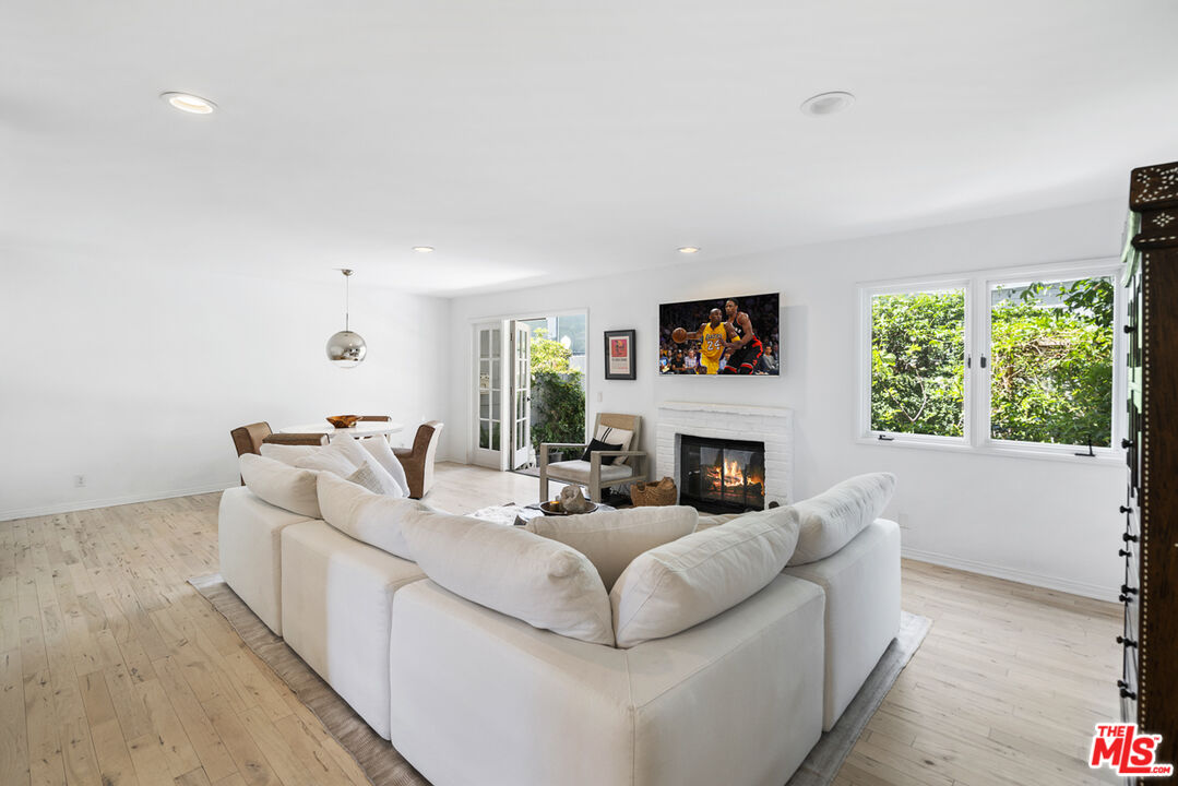 3601 Vista Pacifica Unit: 7