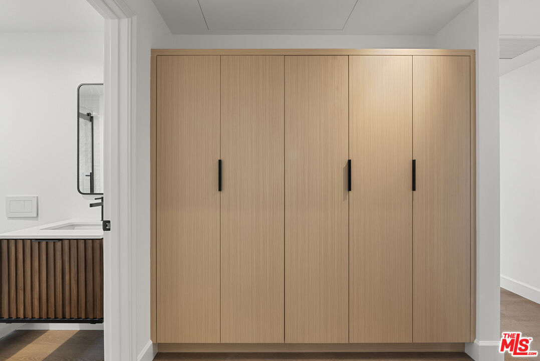 132 S Oakhurst Dr Unit: 7