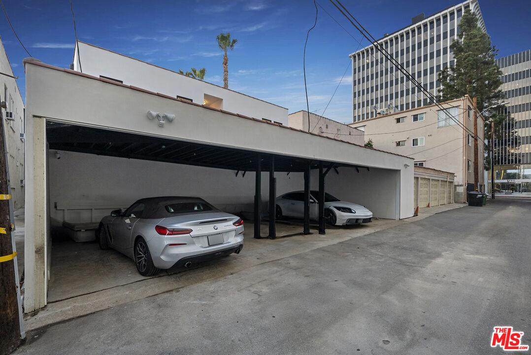 132 S Oakhurst Dr Unit: 7