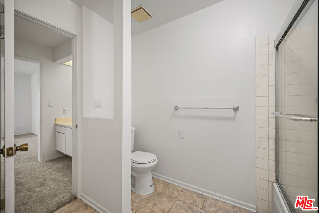 15207 Magnolia Blvd Unit: 116