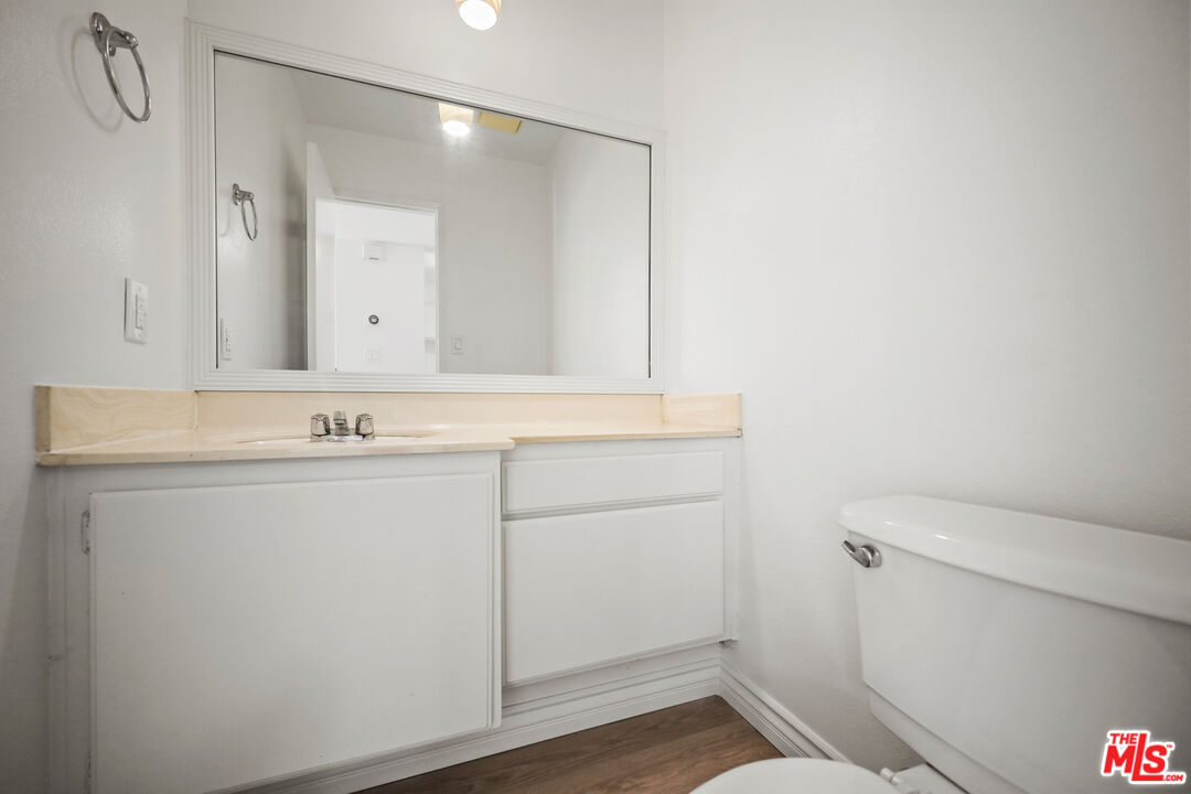 15207 Magnolia Blvd Unit: 116