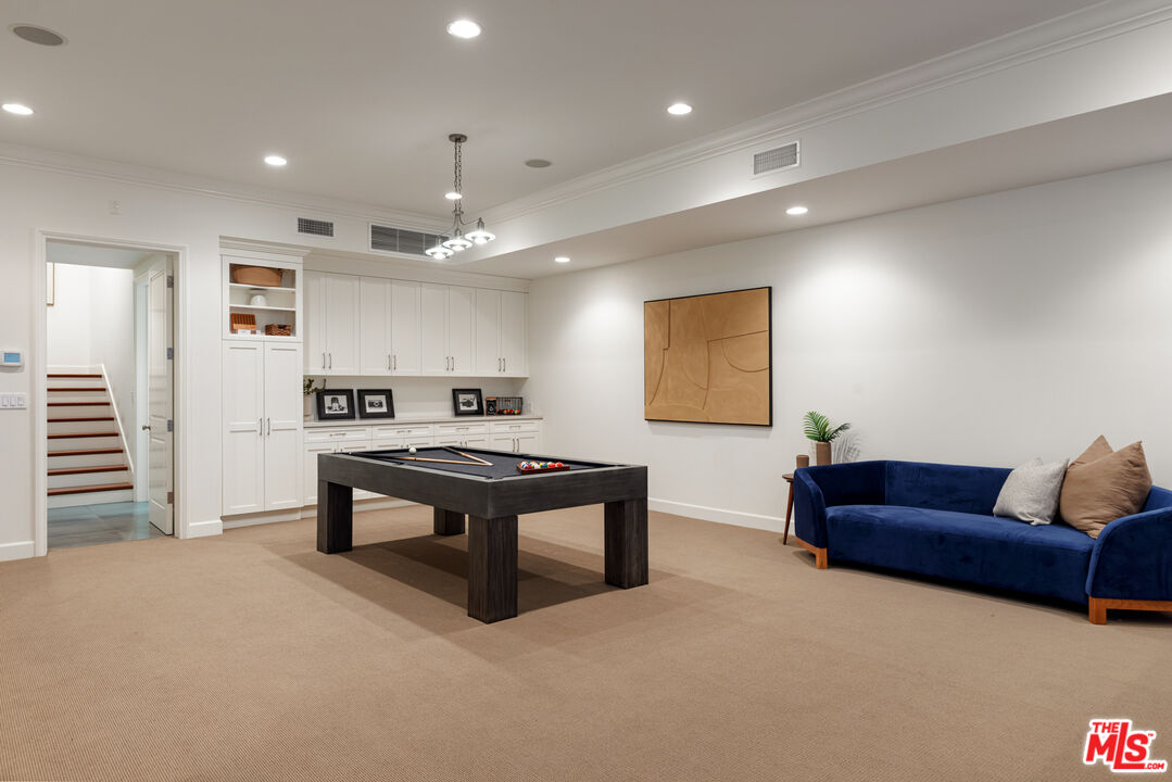 235 Oceano Dr
