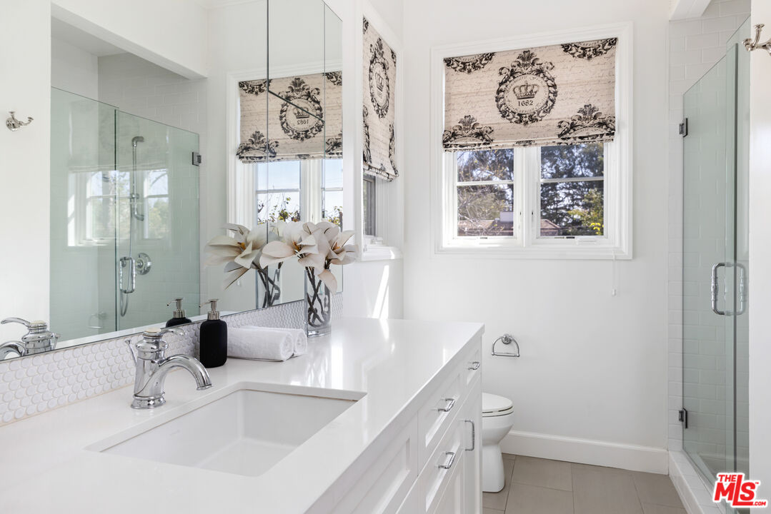 235 Oceano Dr