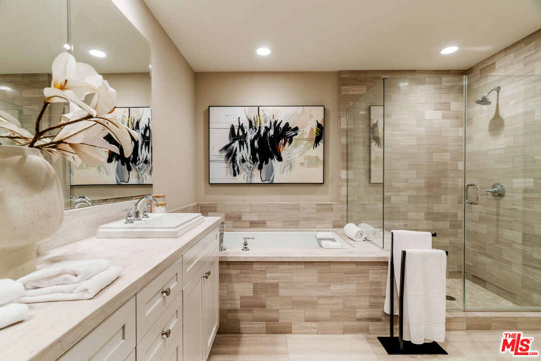 23500 Park Sorrento Unit: C42