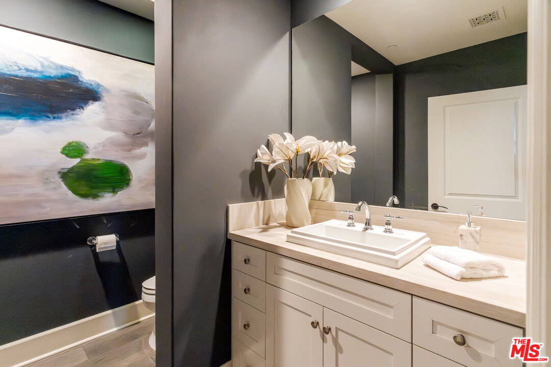 23500 Park Sorrento Unit: C42