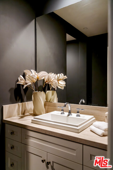 23500 Park Sorrento Unit: C42