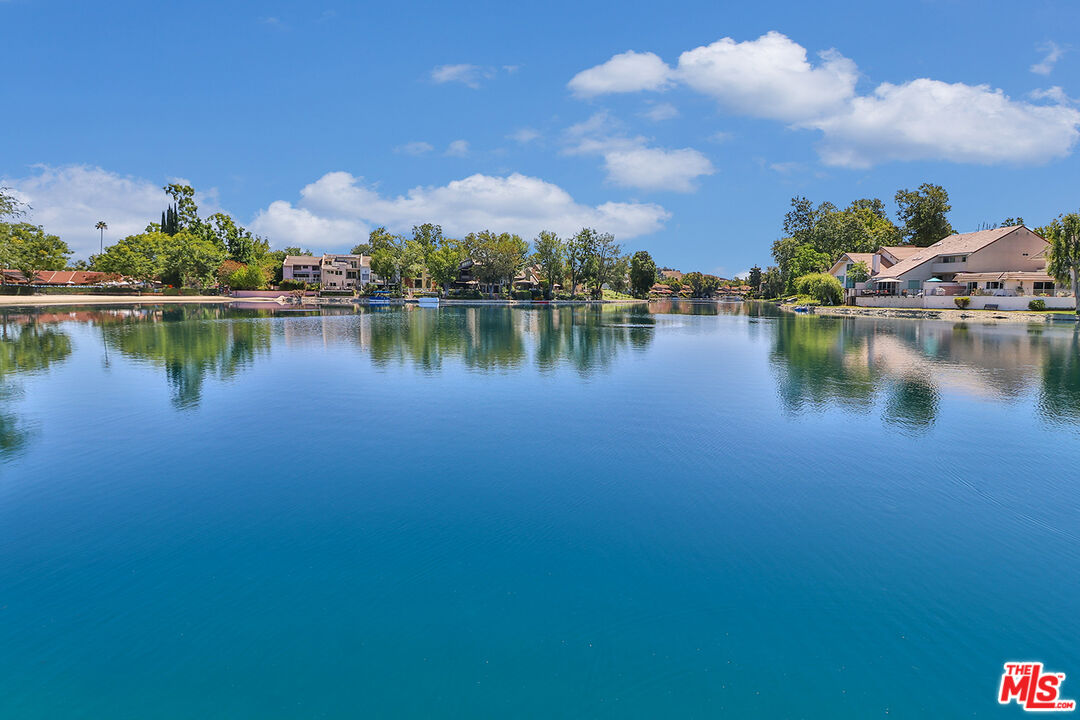 23500 Park Sorrento Unit: C42