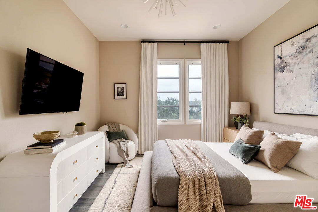 23500 Park Sorrento Unit: C42