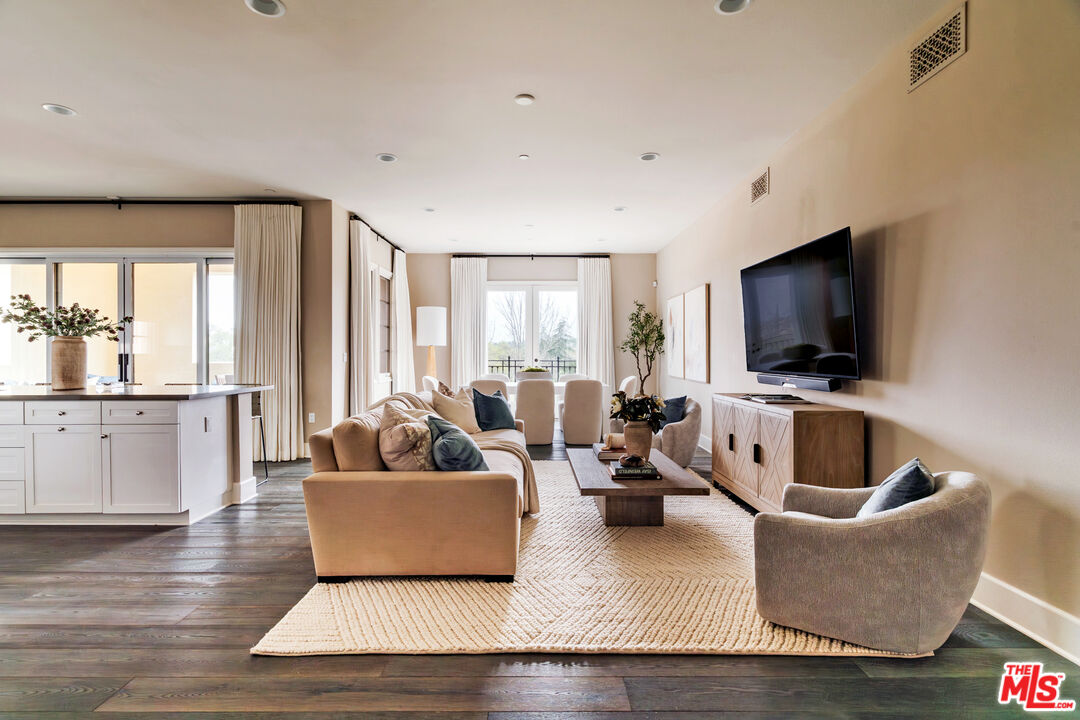 23500 Park Sorrento Unit: C42