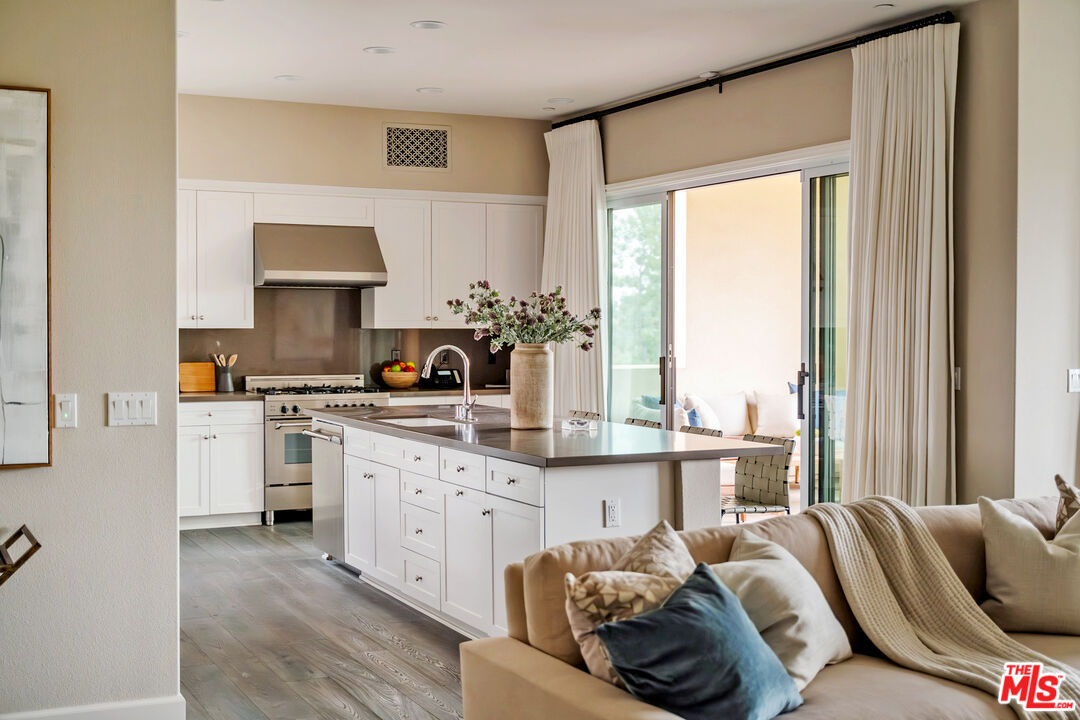 23500 Park Sorrento Unit: C42