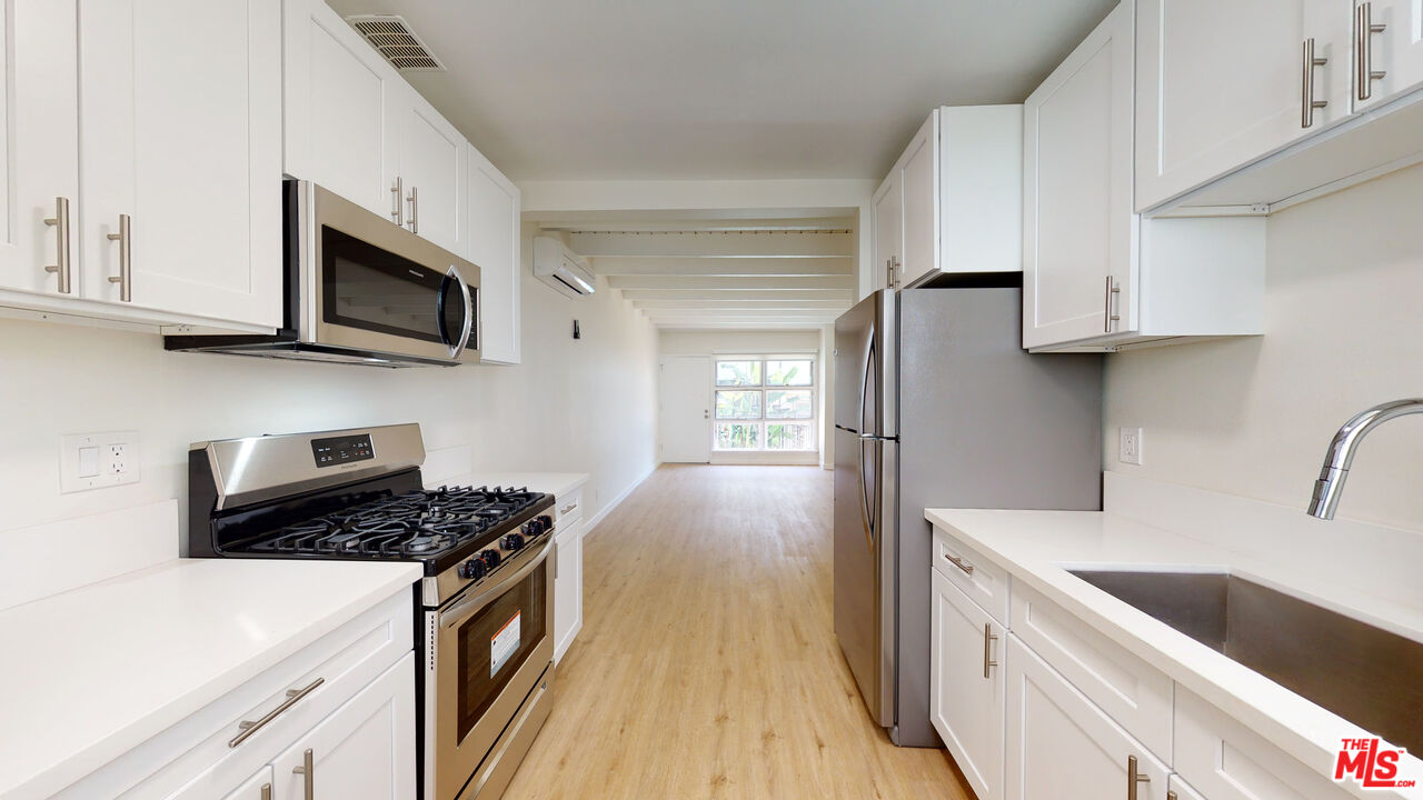 8903 Harratt St Unit: 8911