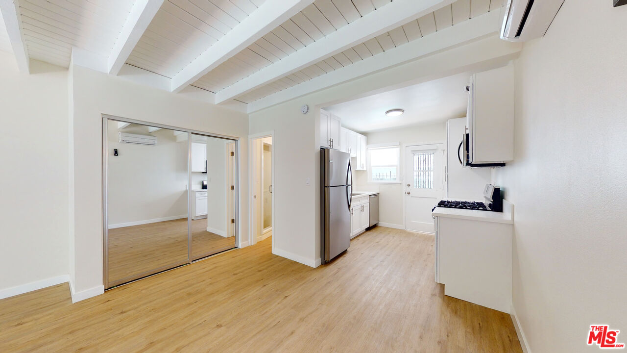 8903 Harratt St Unit: 8911