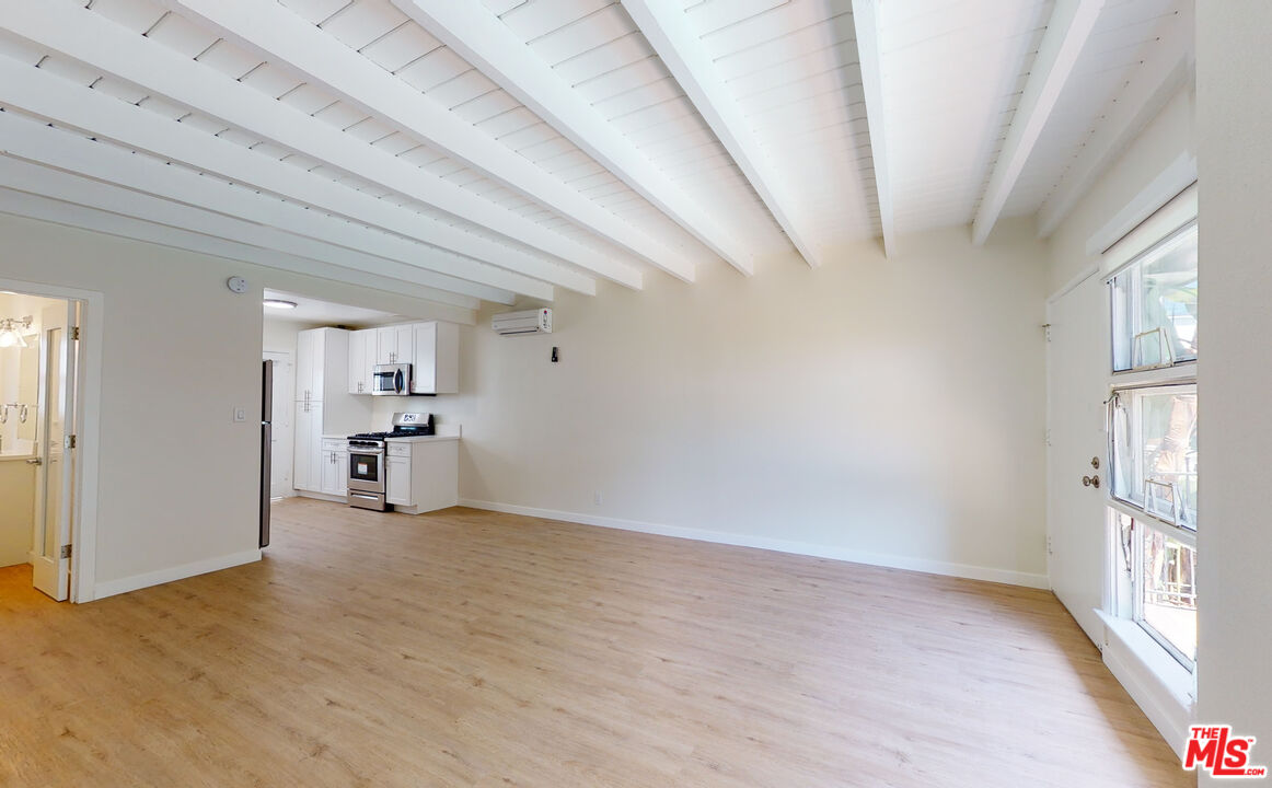 8903 Harratt St Unit: 8911