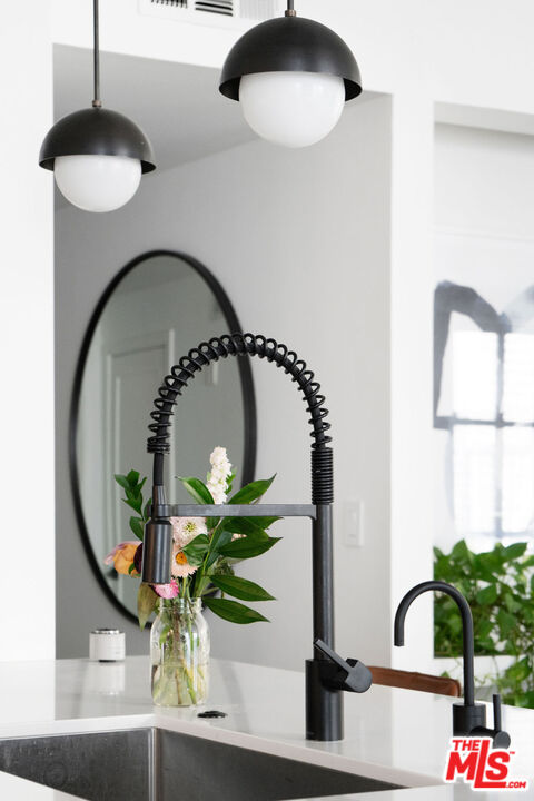 964 Hancock Ave Unit: 105