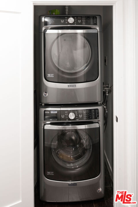 964 Hancock Ave Unit: 105