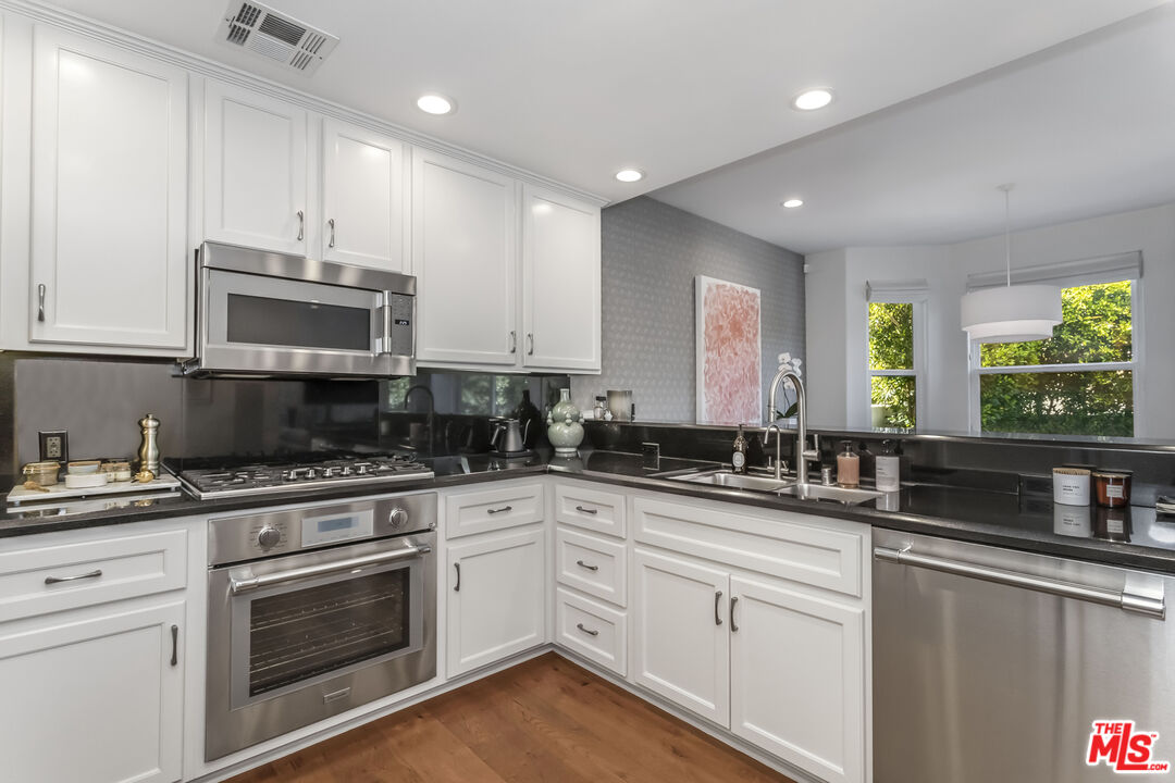 6461 Zuma View Pl Unit: 146