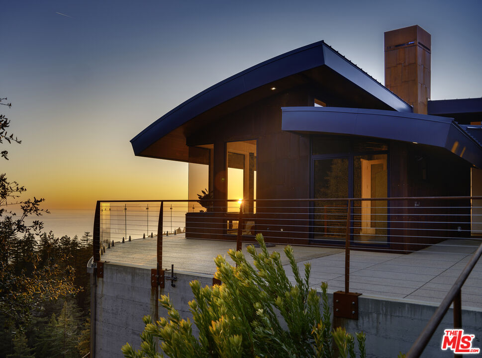 47730 Coast Ridge Road