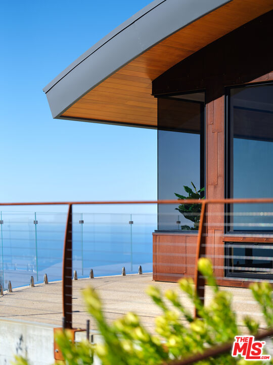 47730 Coast Ridge Road