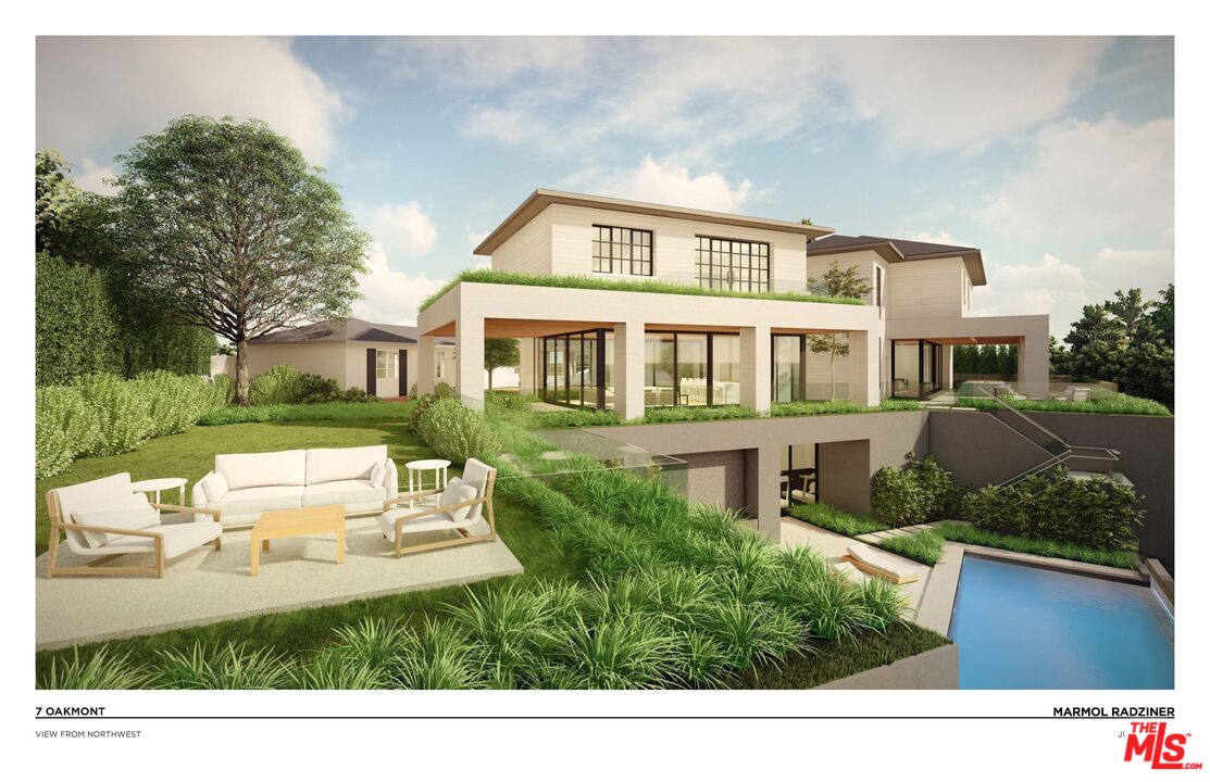 7 Oakmont Dr