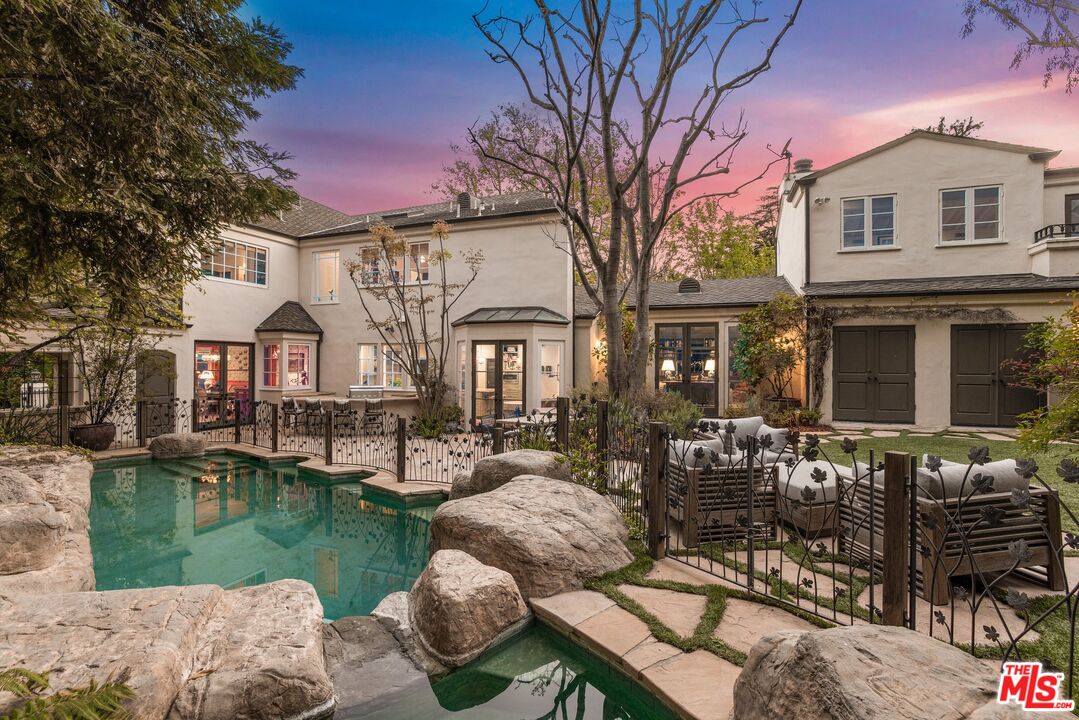 11982 Brentridge Ln