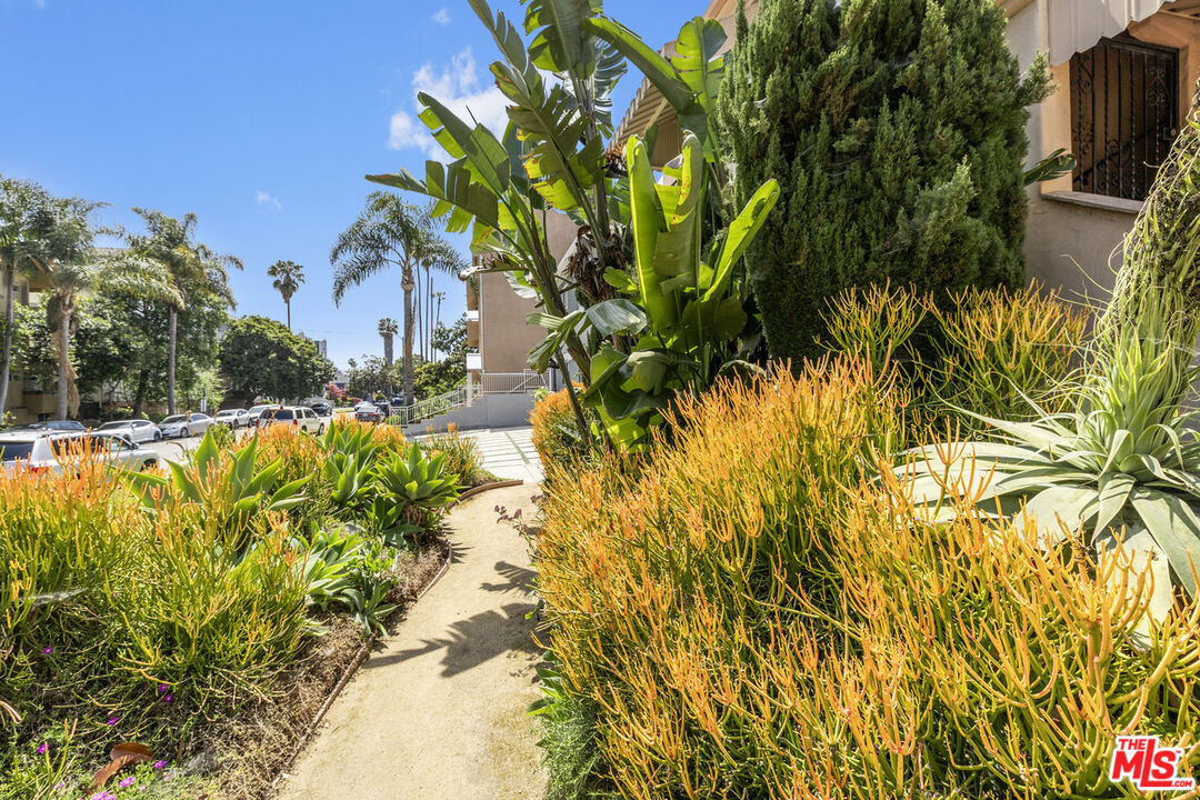 1145 S Shenandoah St