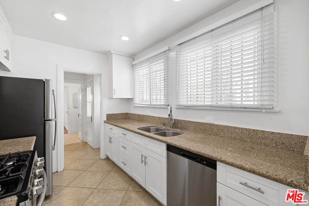 1145 S Shenandoah St