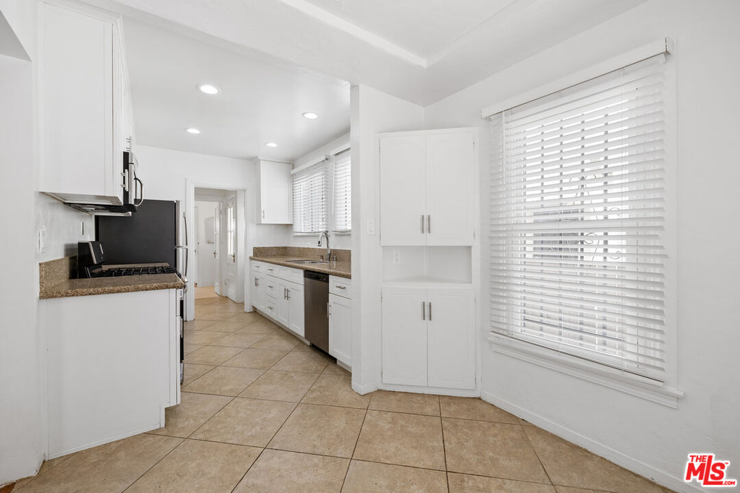 1145 S Shenandoah St