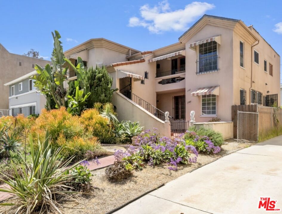 1145 S Shenandoah St