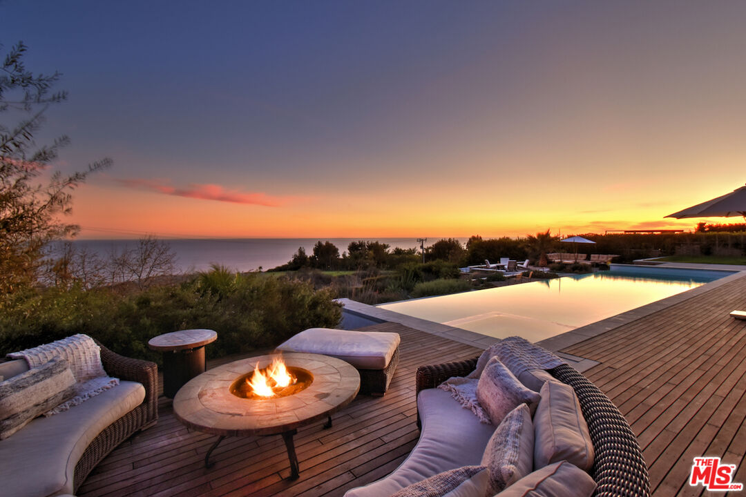 24683 PACIFIC COAST HWY