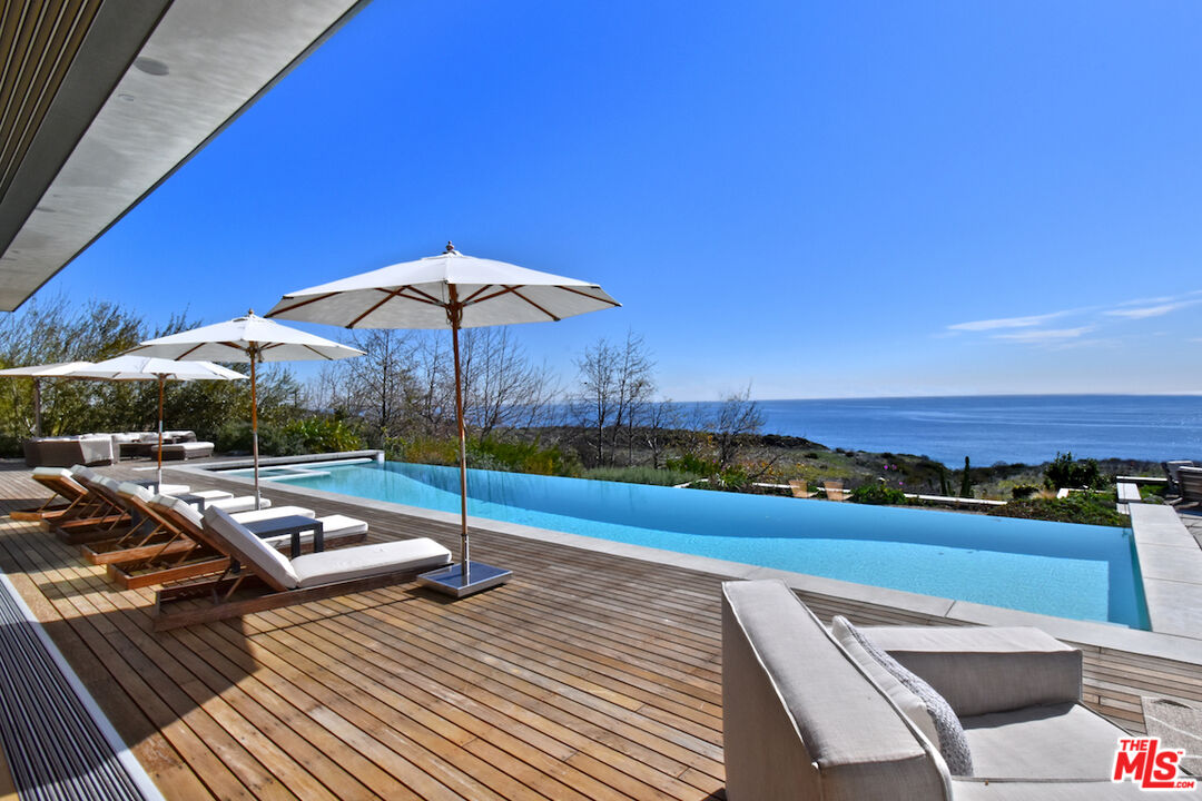 24683 PACIFIC COAST HWY