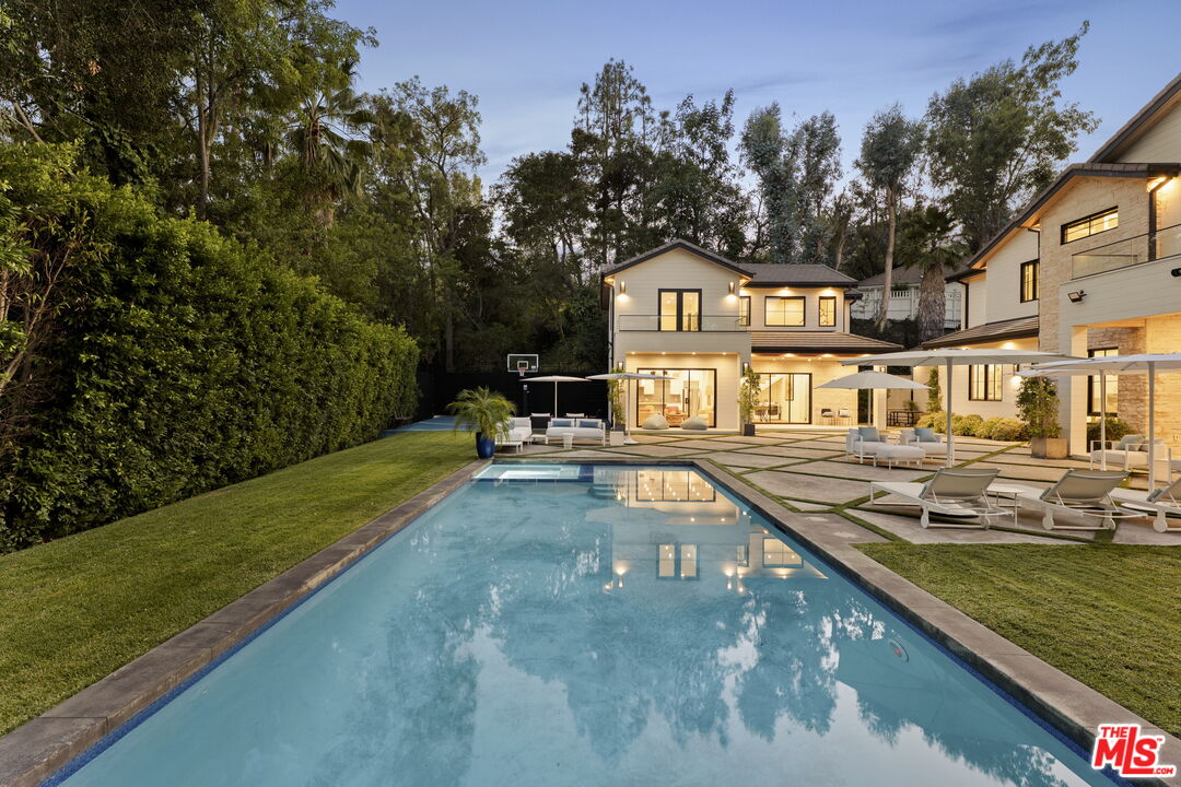 16144 HIGH VALLEY PL