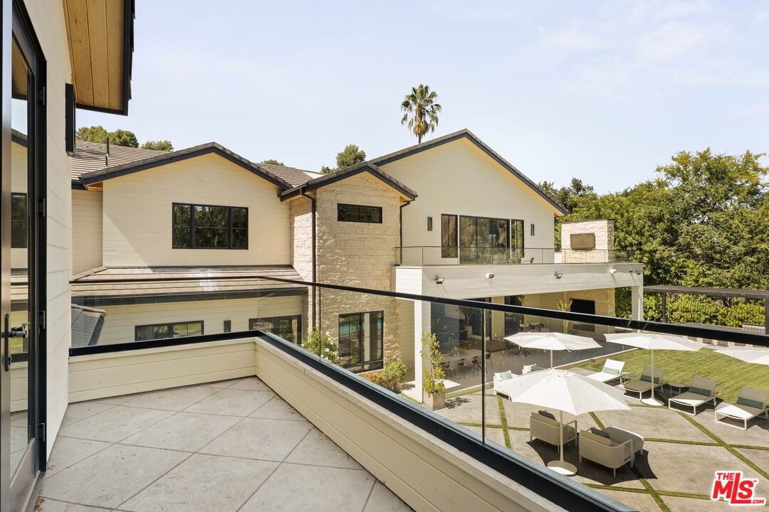 16144 HIGH VALLEY PL