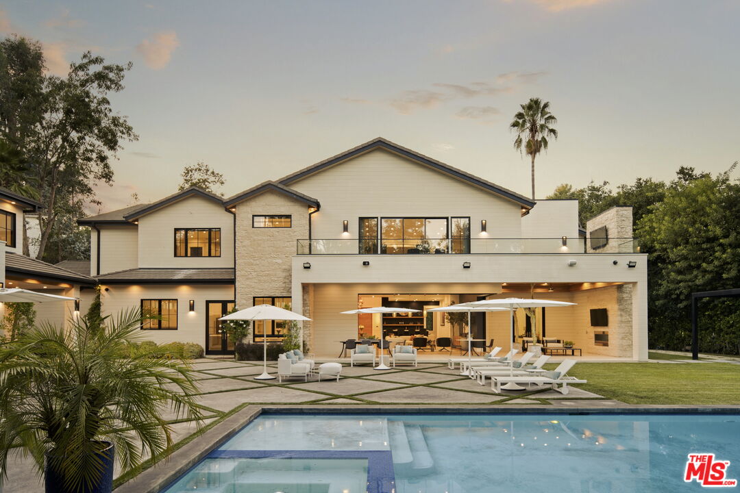 16144 HIGH VALLEY PL