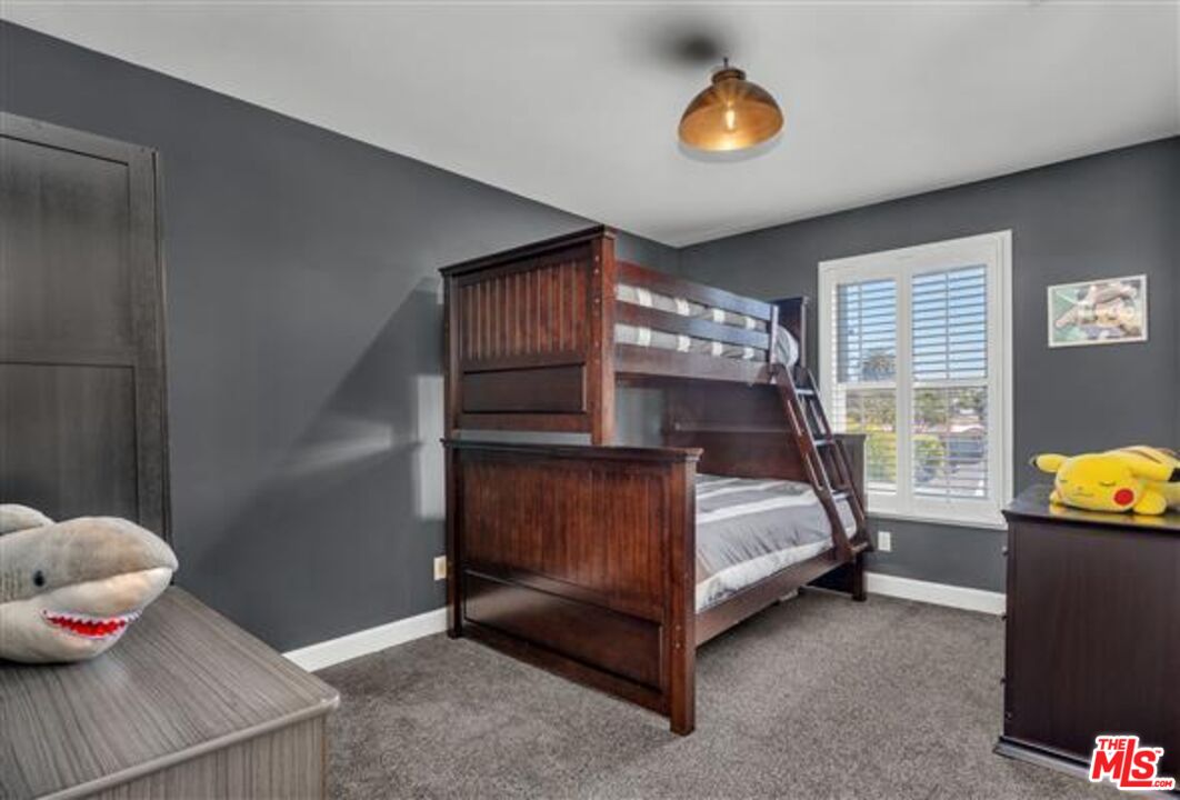 420 S Broadway Unit: B