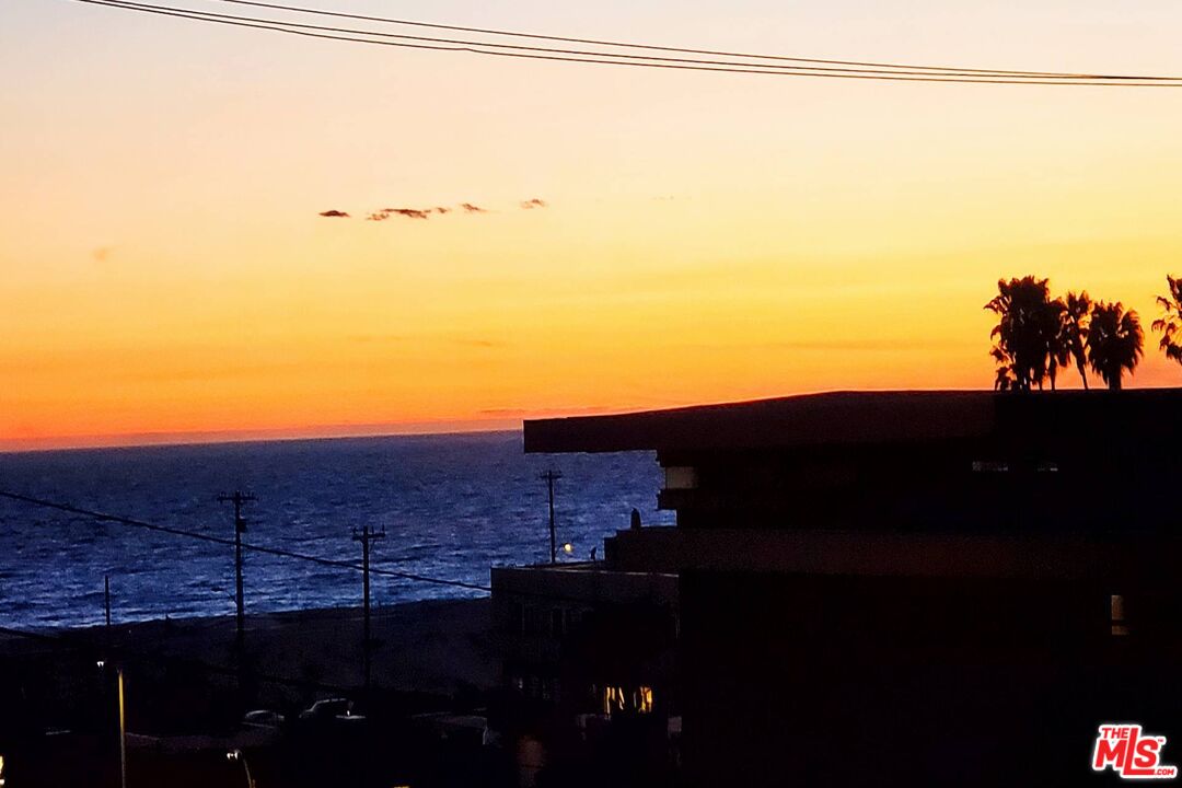 420 S Broadway Unit: B