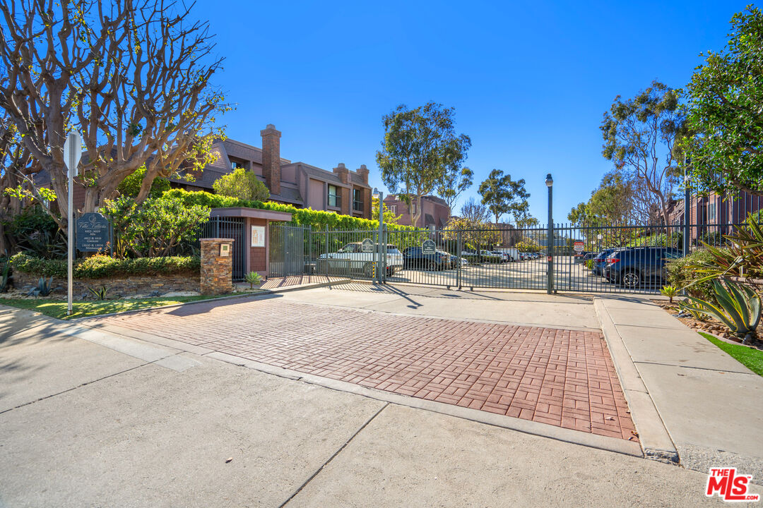 4435 Alla Rd Unit: 2