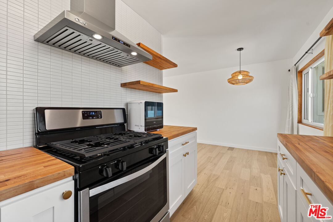 2135 Bellevue Ave Unit: 1