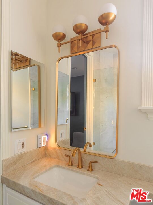 16671 Calle Brittany