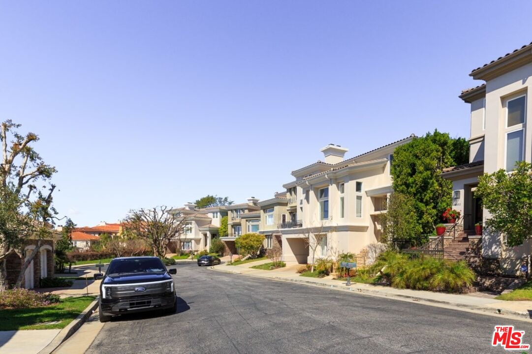 16671 Calle Brittany