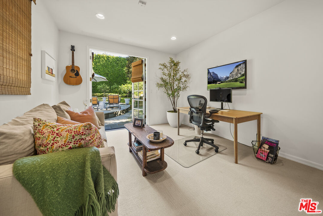 2740 N Deep Canyon Dr