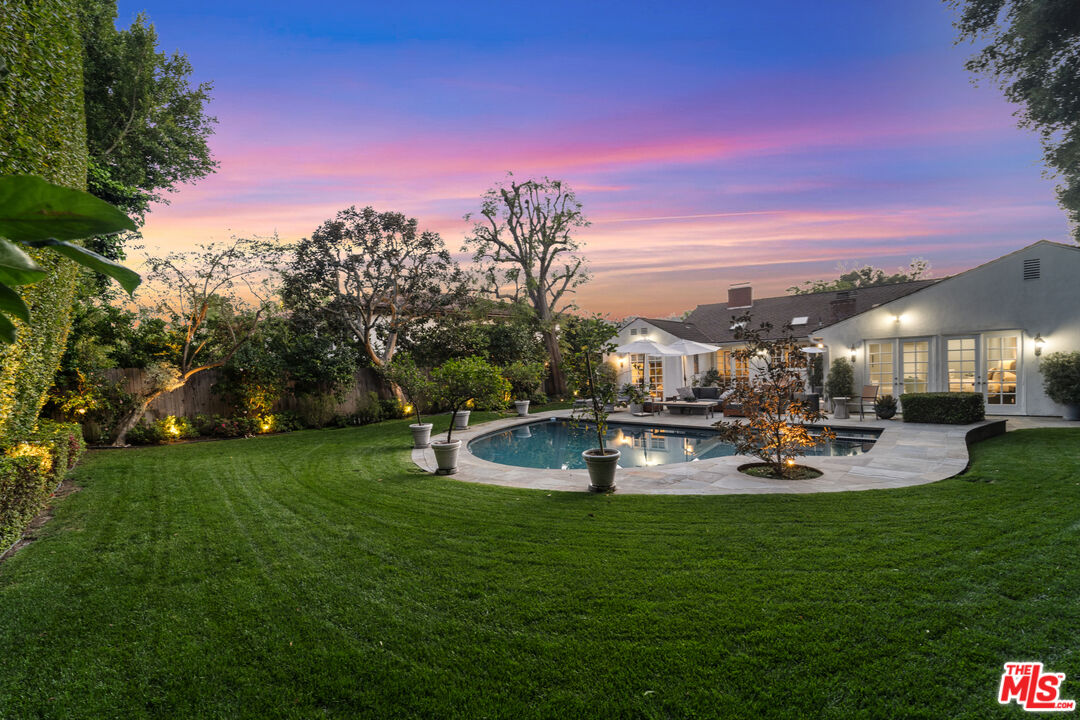 2740 N Deep Canyon Dr