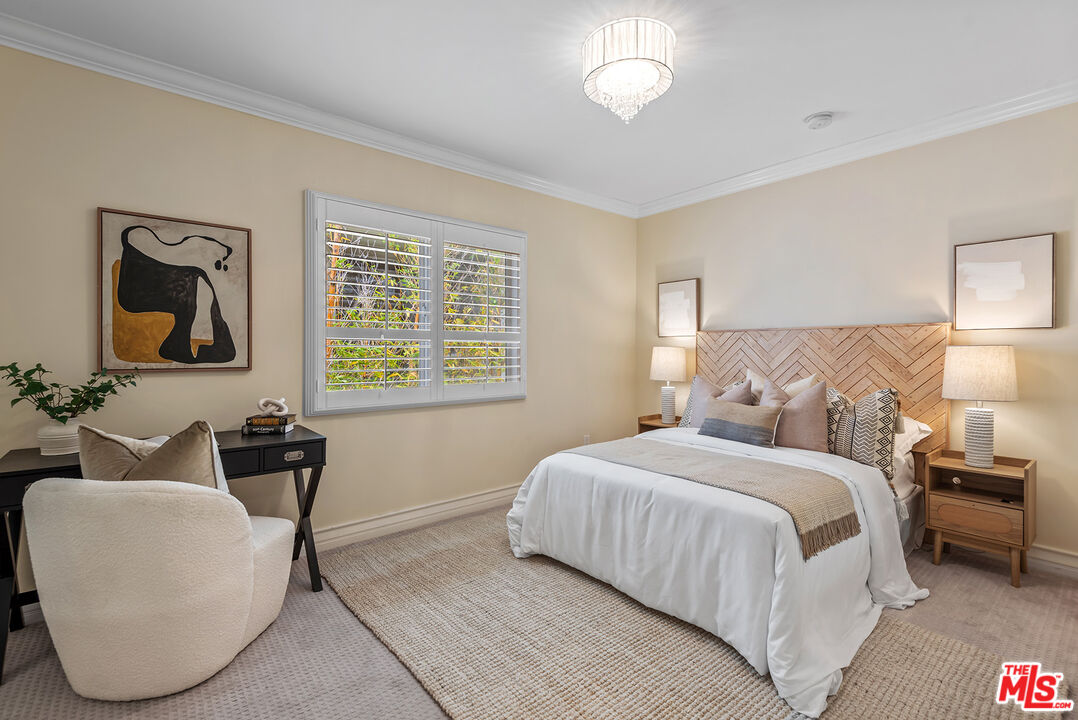 1838 Westholme Ave Unit: PH5