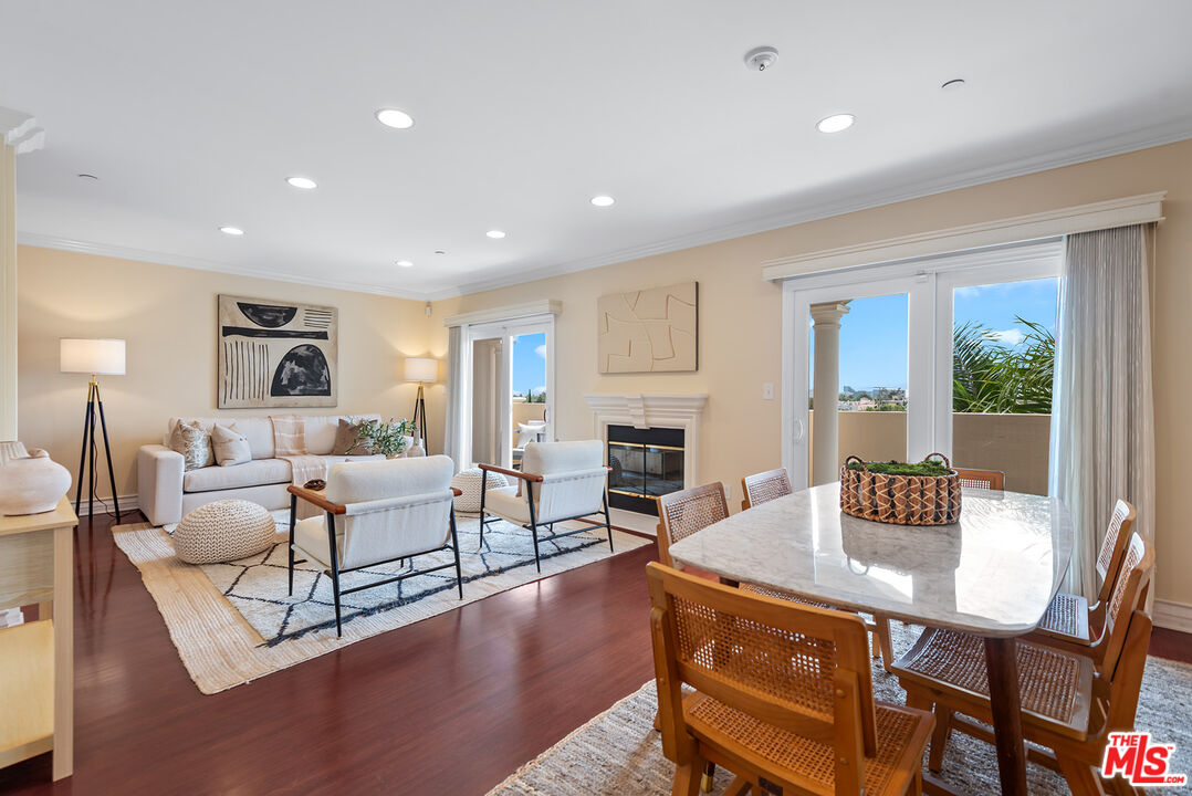 1838 Westholme Ave Unit: PH5