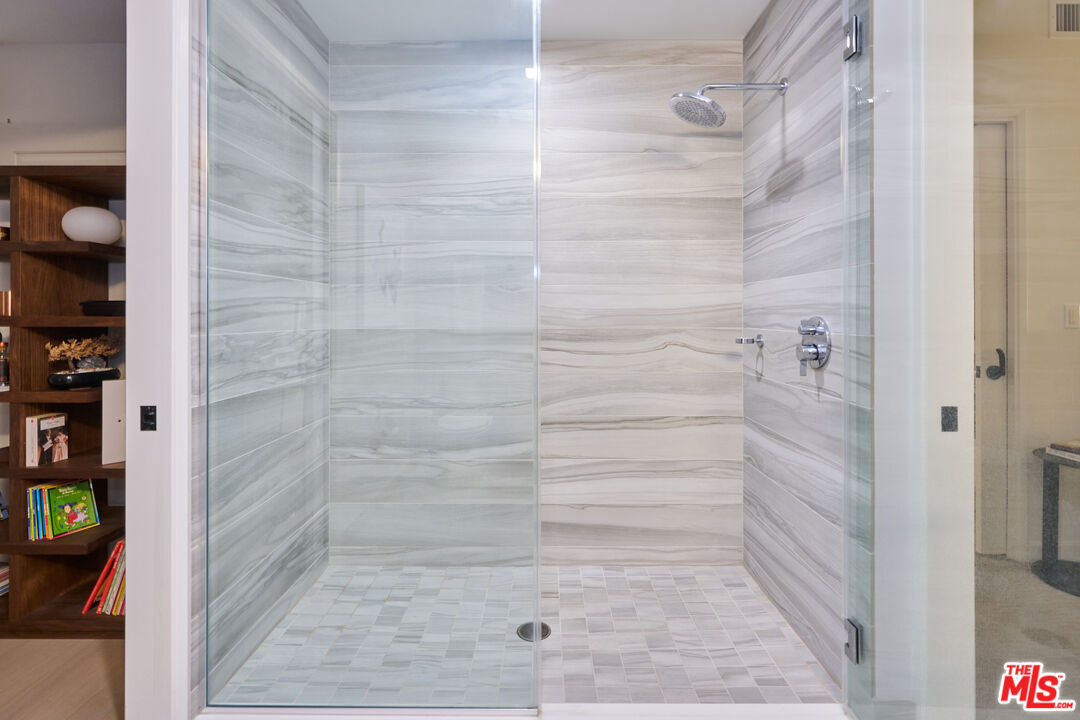 1050 S Grand Ave Unit: 1908