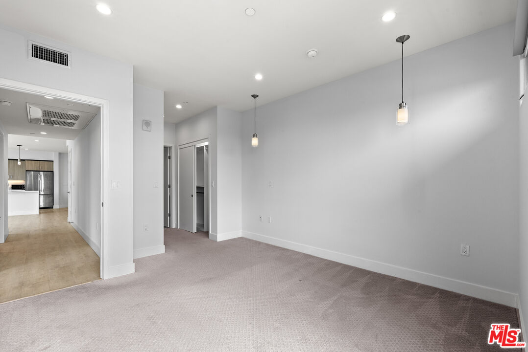 5955 Saturn St Unit: 406