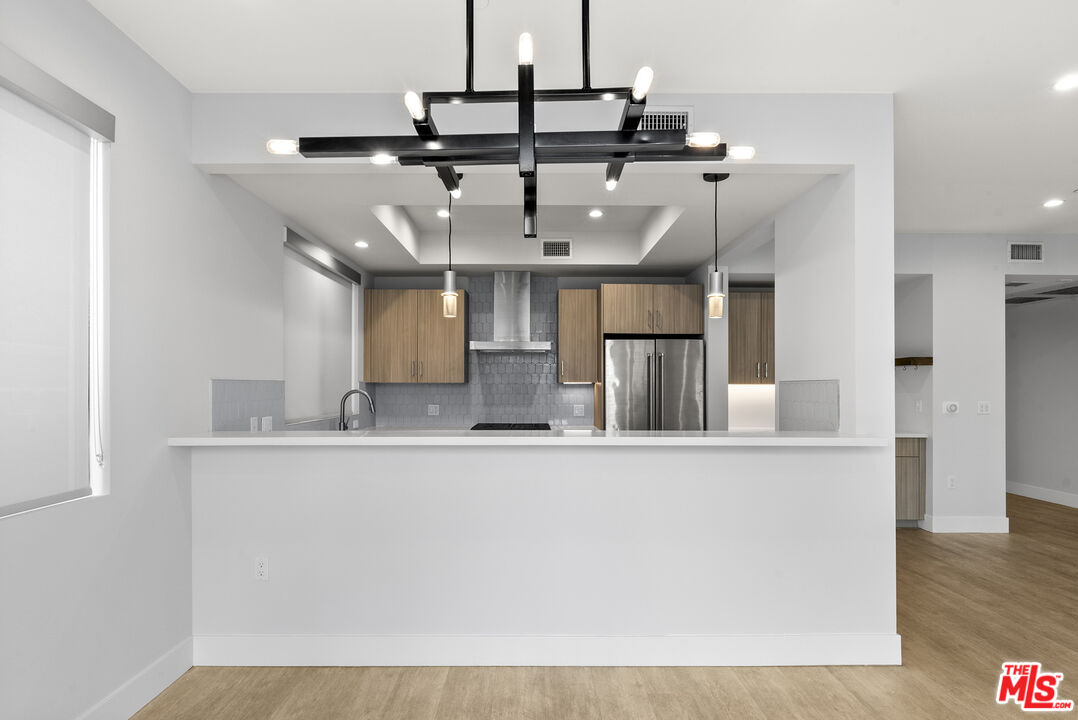5955 Saturn St Unit: 102