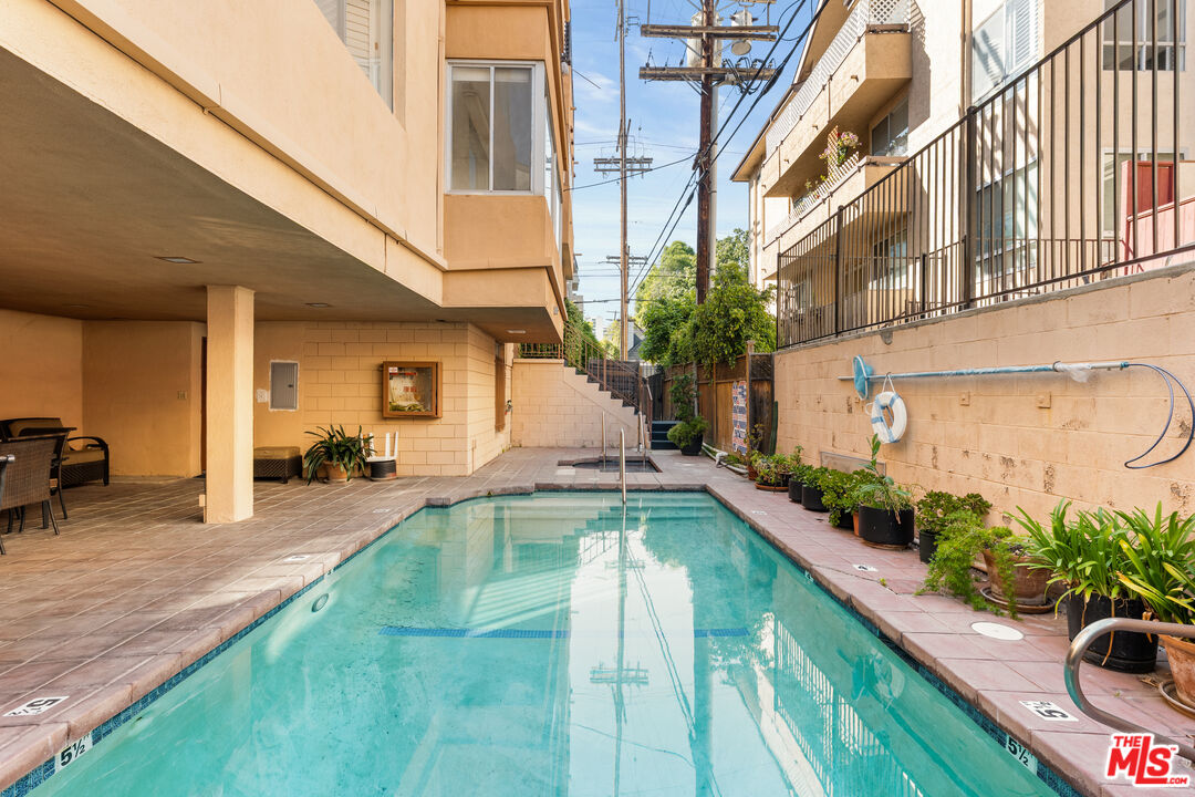 1500 Camden Ave Unit: 2E