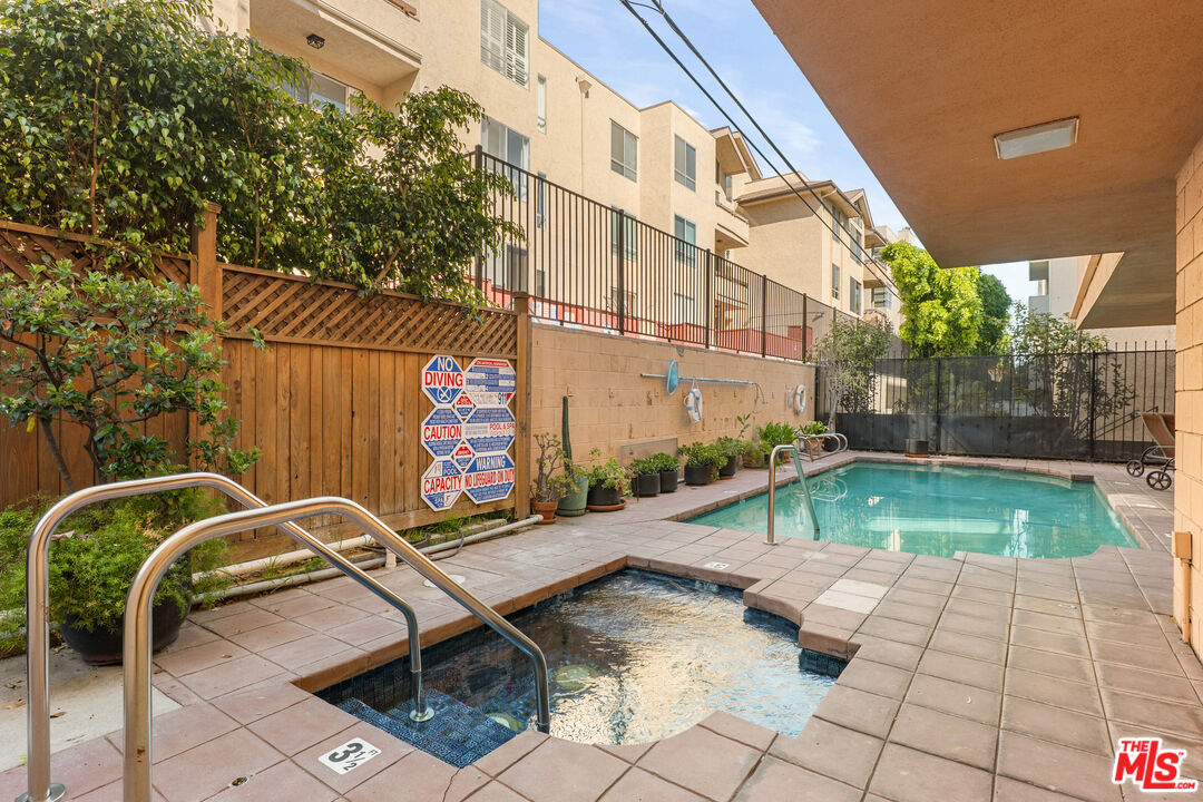 1500 Camden Ave Unit: 2E