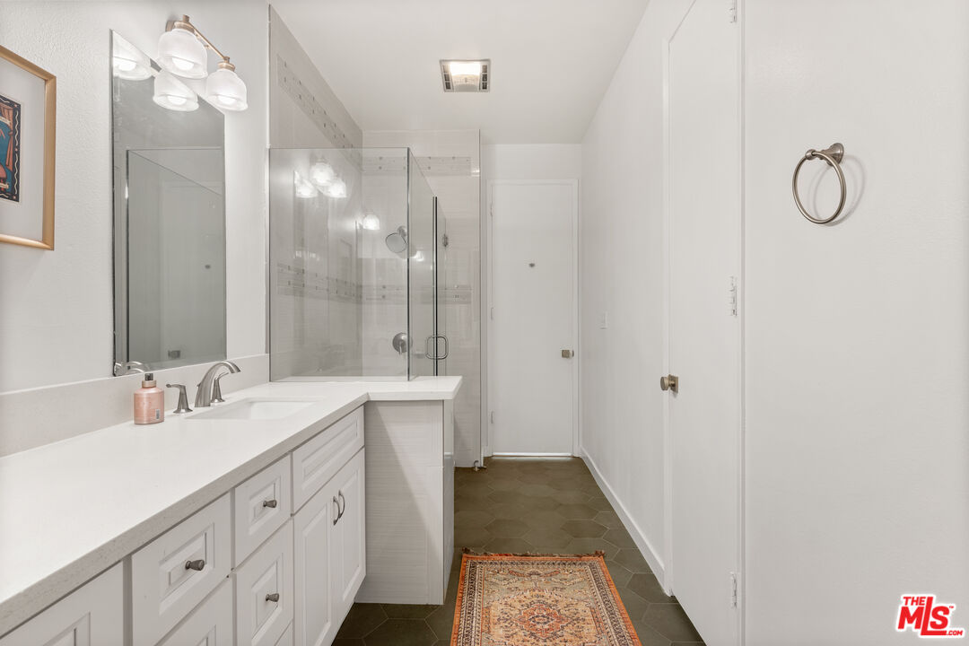 1500 Camden Ave Unit: 2E