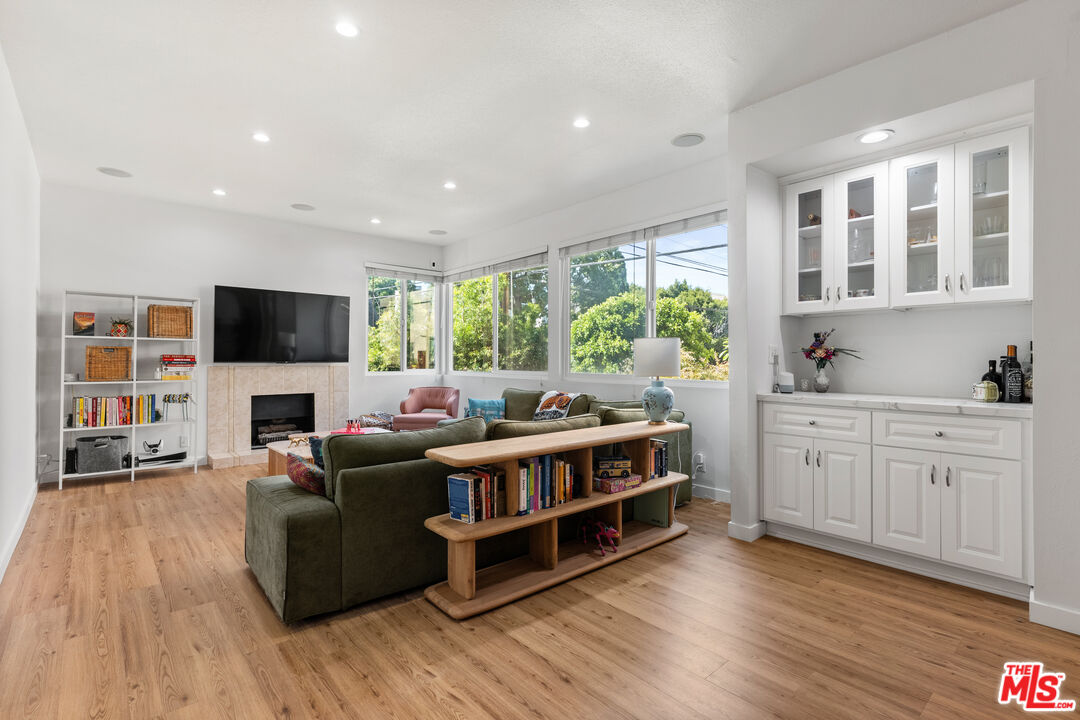 1500 Camden Ave Unit: 2E